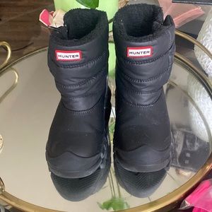 Toddler these are a 12 Unisex